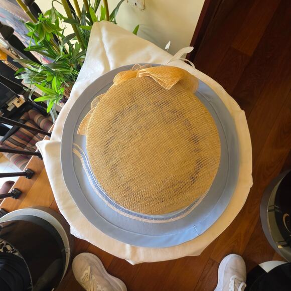 NWT Aussie Austine baby blue hat with burlap rose and accents - Picture 4 of 6